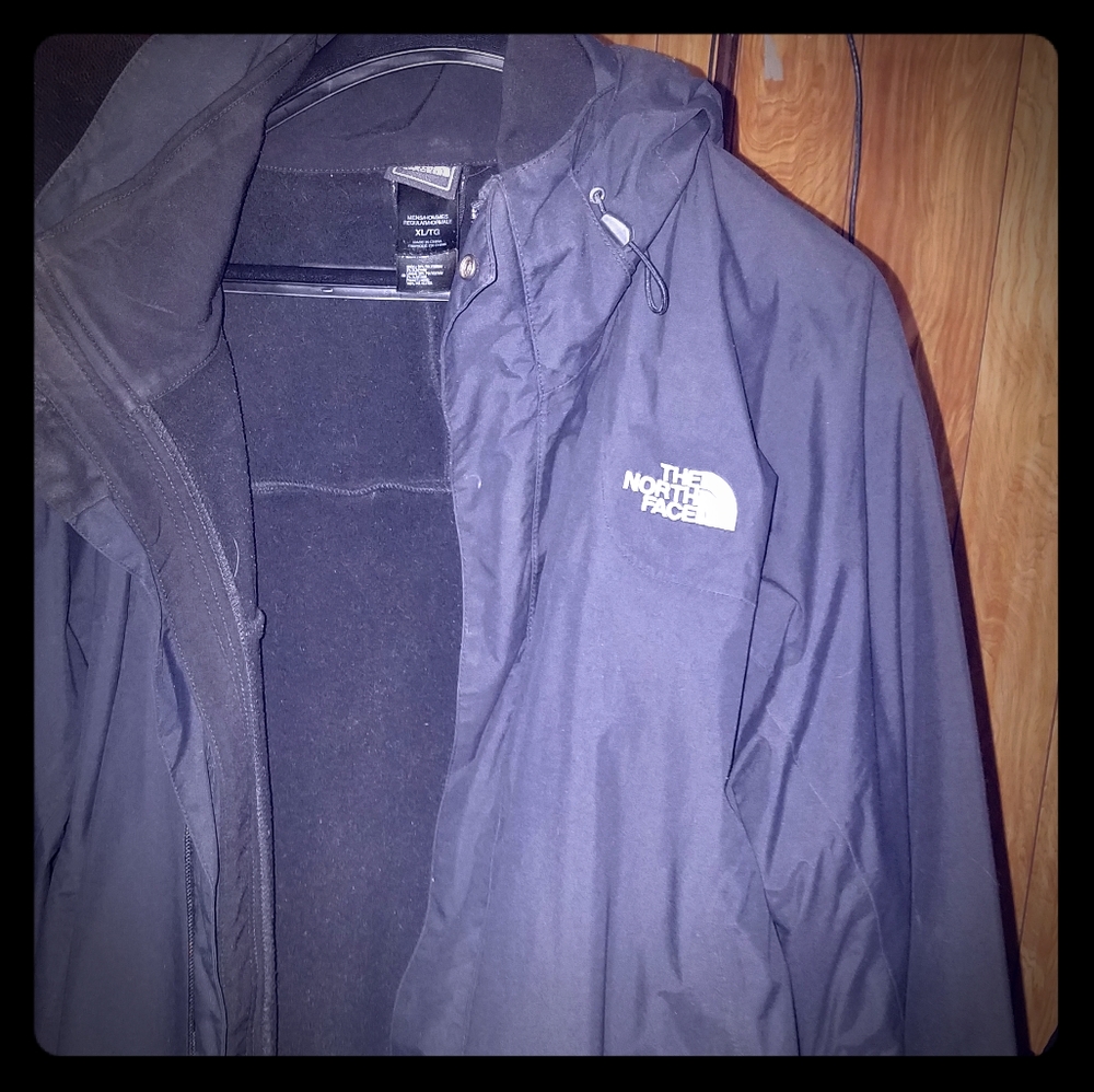Extra large north face winter jacket,